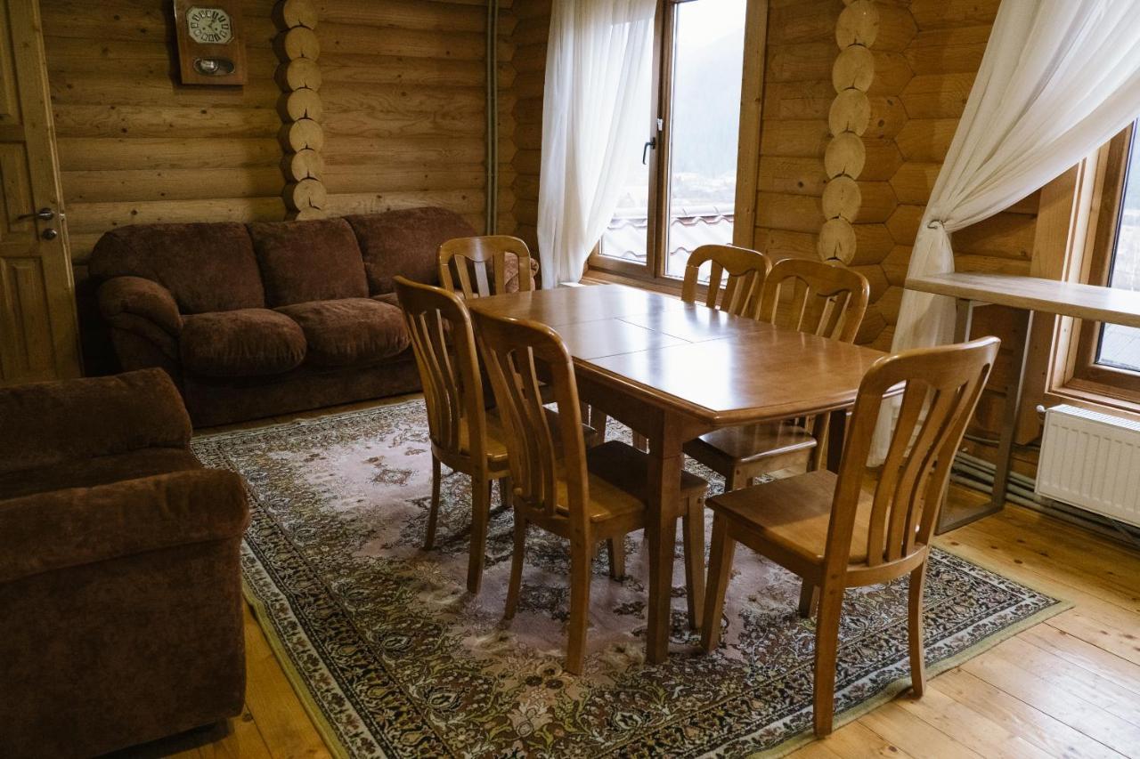 Sadyba Morozko Tatariv Esterno foto